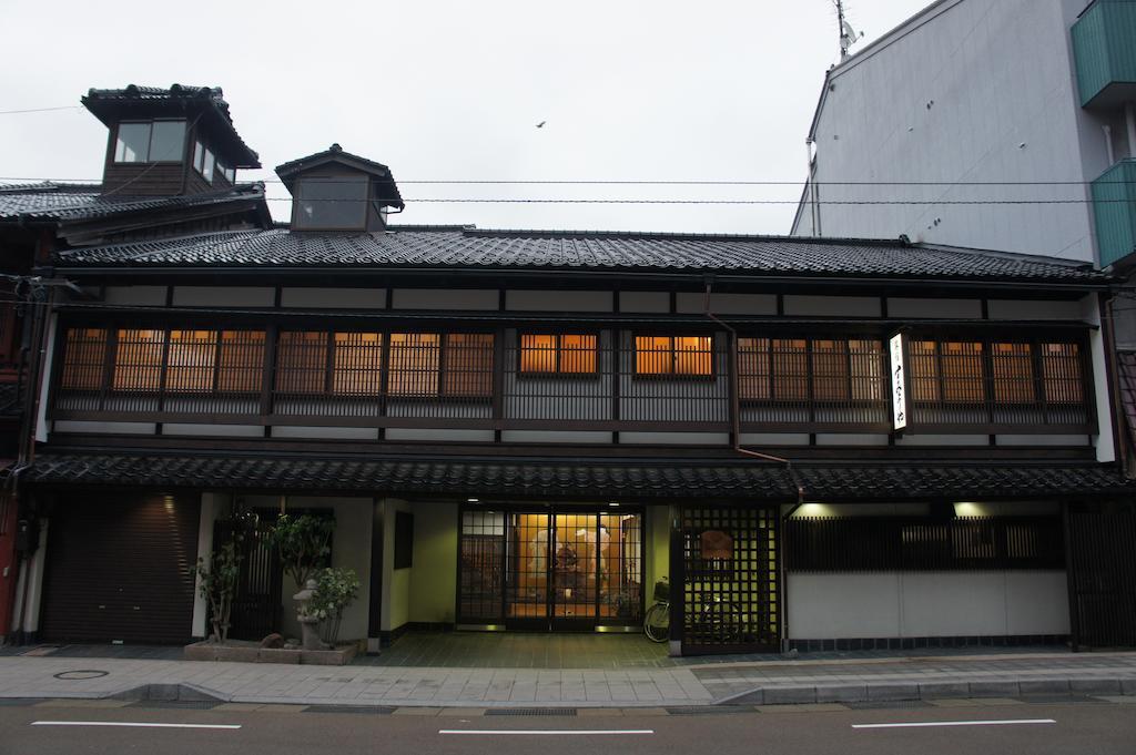 Sumiyoshiya Hotel Kanazawa Bagian luar foto